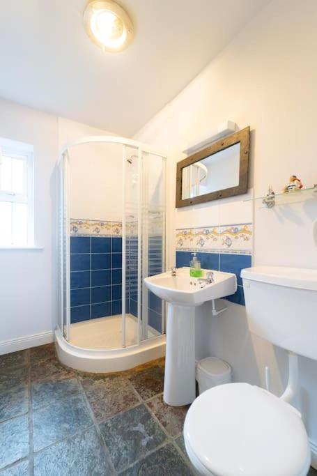 The Haven Dingle, Self Catering Accommodation Extérieur photo